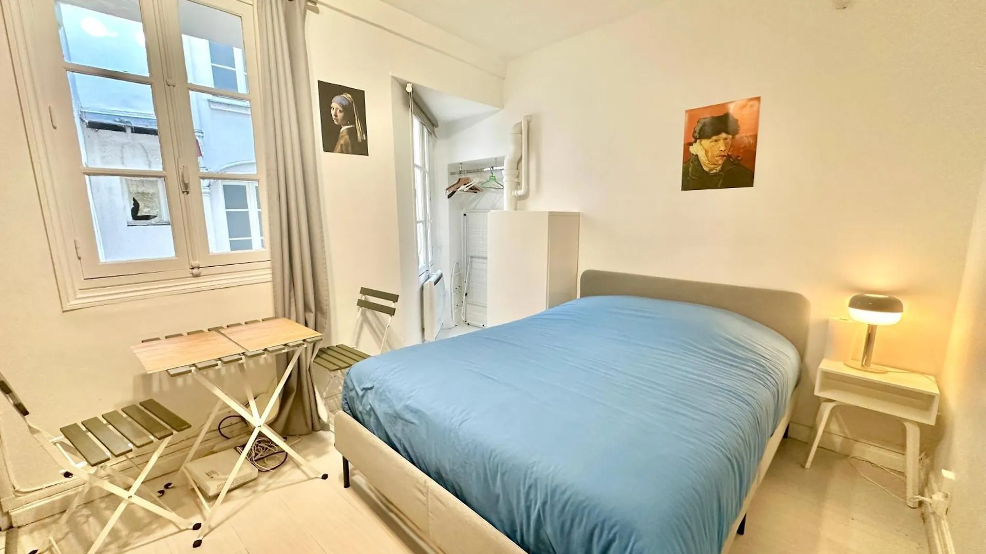 Apartment Comfortable Studio Near Marais Aboukir Paris France